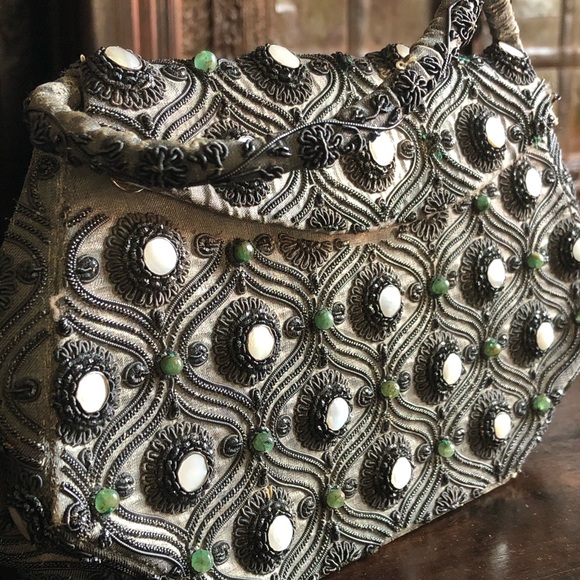 Vintage Silk, Natural Emeralds & Natural Baby Pearls Handbag ♥️ - Picture 12 of 16